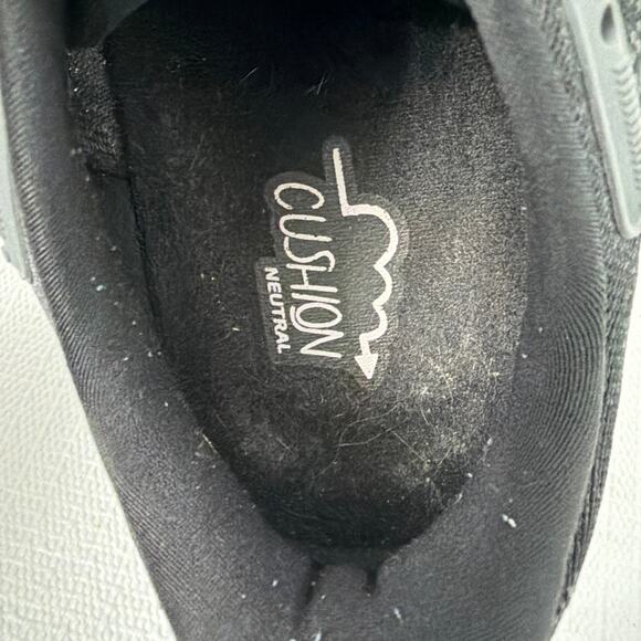 Brooks Ghost Max Shoes Womens Size 10 EE 2E Extra Wide Black Running - Picture 6 of 10